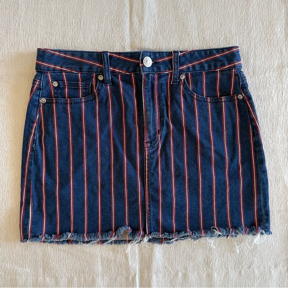 American Eagle Striped Denim Mini Skirt Size 8 Frayed Hem Stretch‎